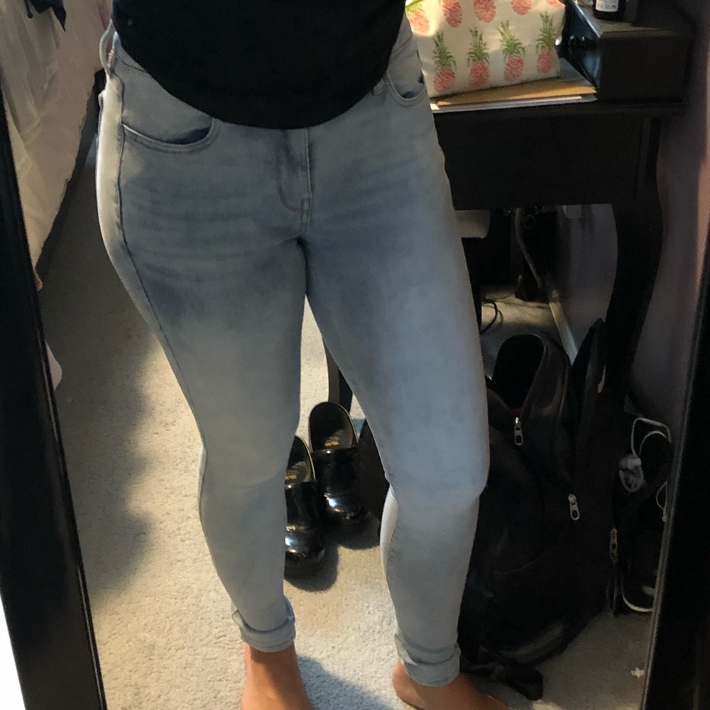 American Eagle Jeans!